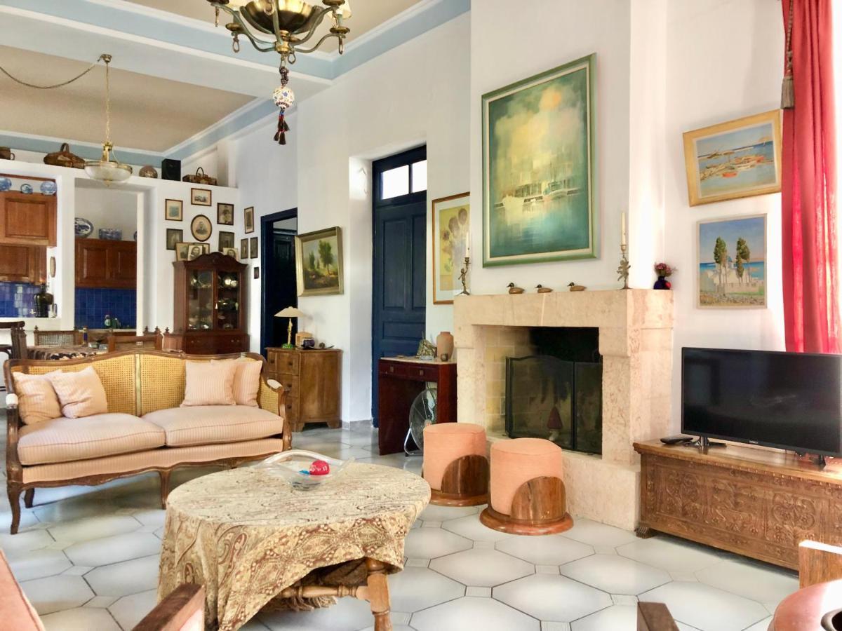 Villa Traditional House At Aegina Port Exterior foto